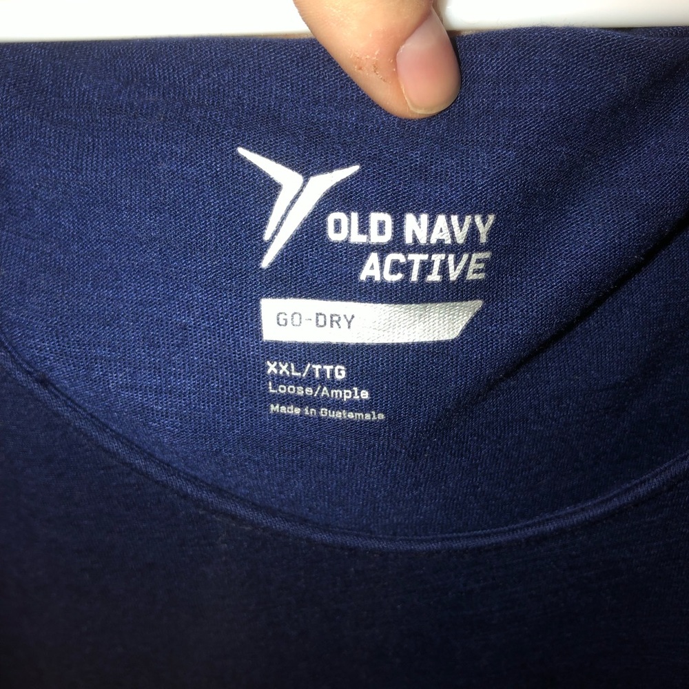 Hooded pull over